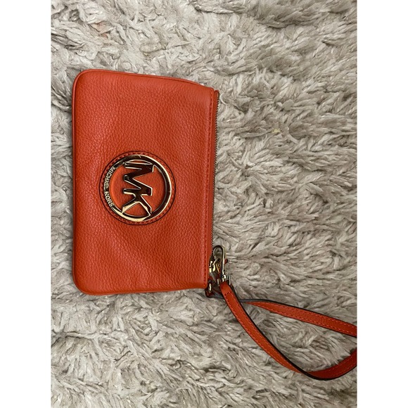 Michael Kors Leather wristlet - Picture 4 of 4